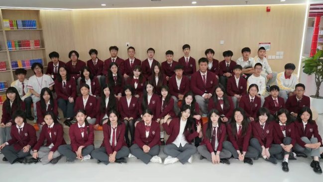 北京爱迪学校 2025 届录取成果揭晓，连续 6 年获 “牛剑” 青睐(图21)